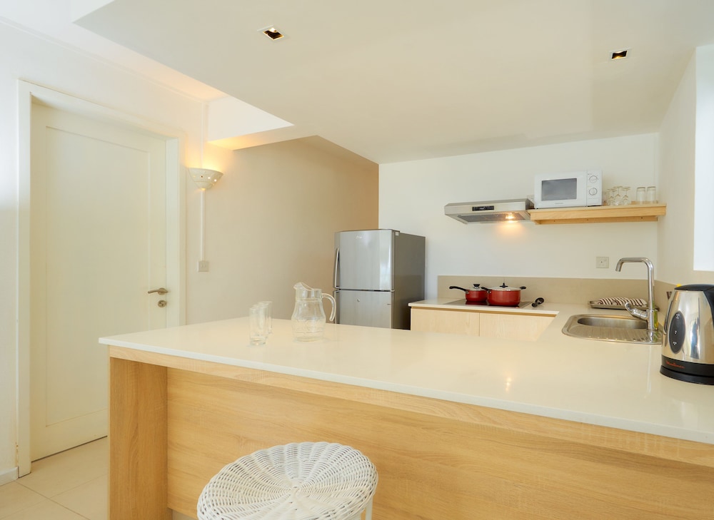 Le Beachclub Serviced Apartments And Villas 34/77