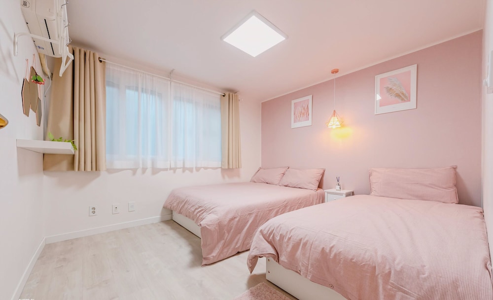 SeeU House 15/35