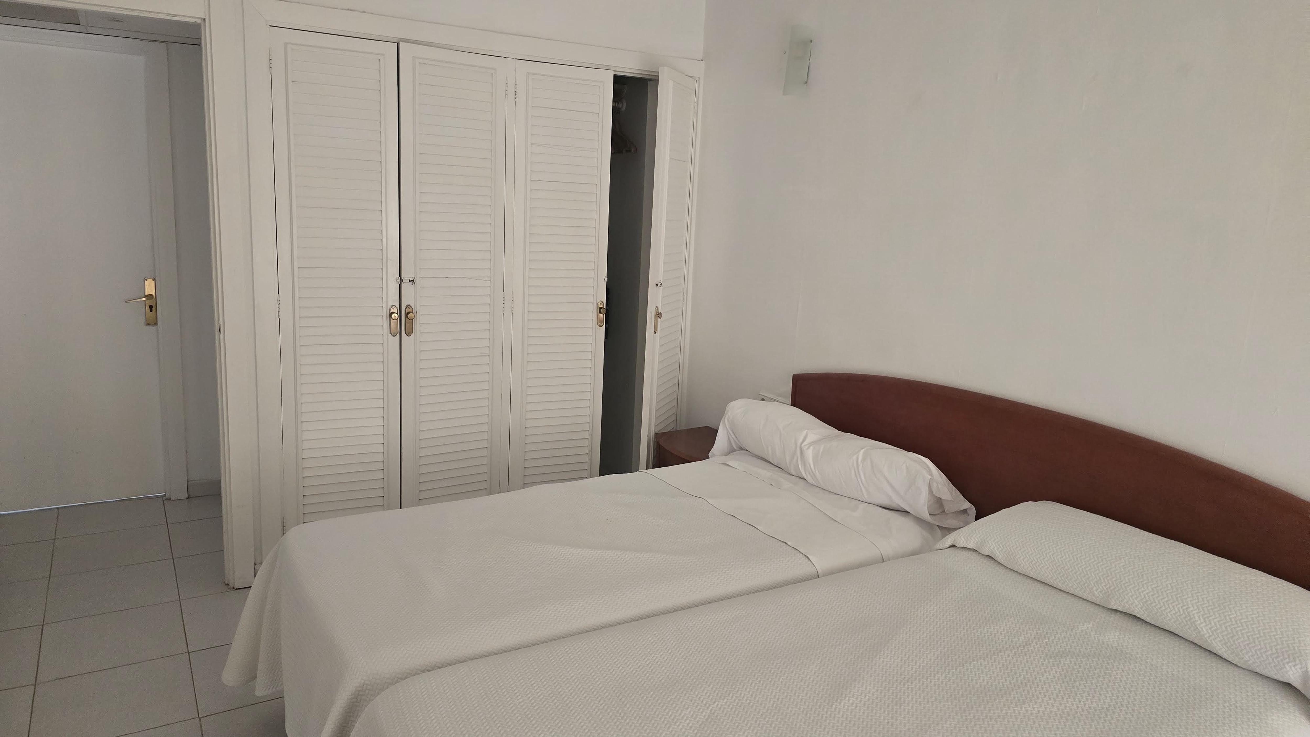 1 Bedroom, Economy, Apartment, Side Sea View, Balcony or Terrace