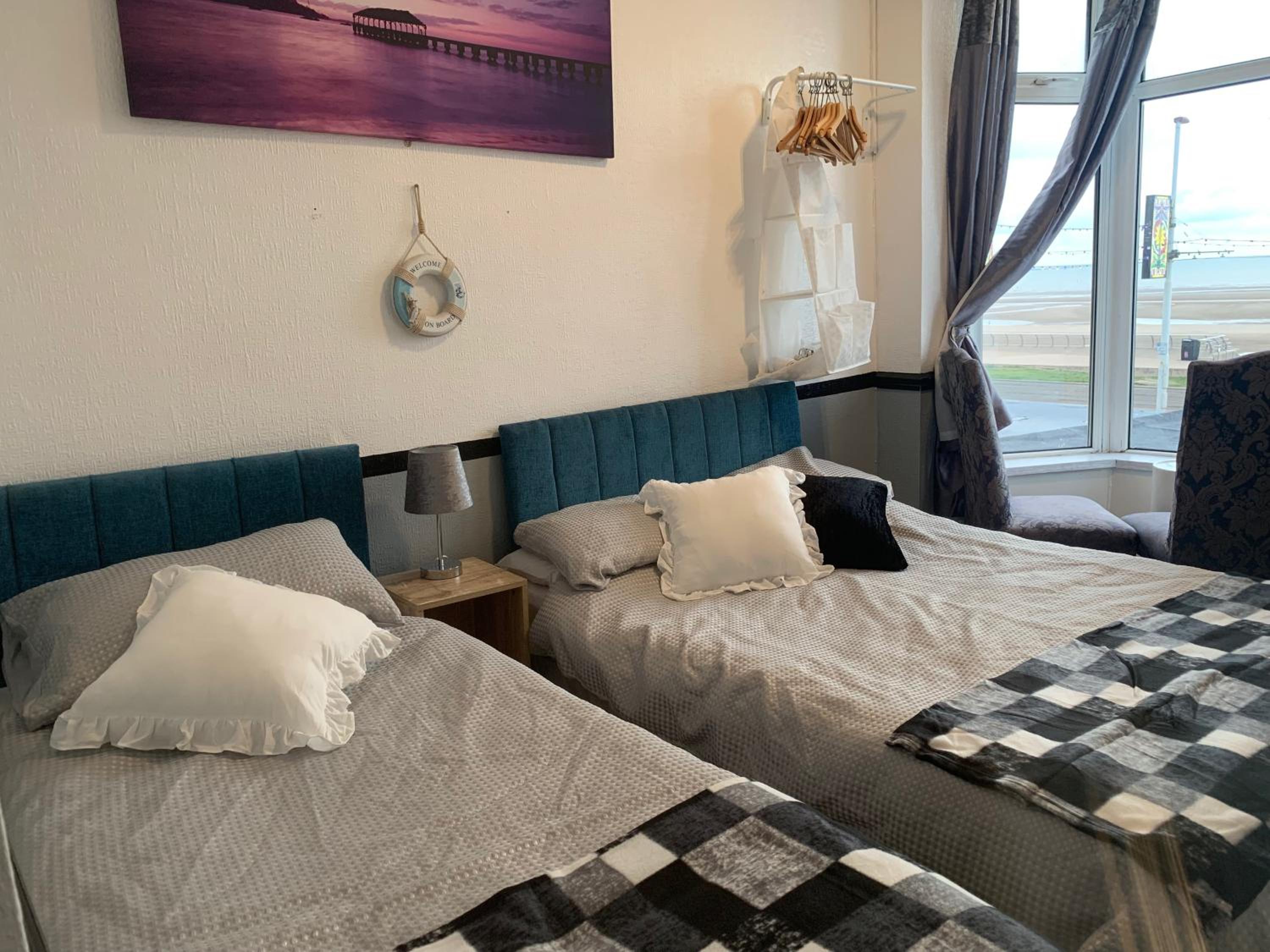St Albans Hotel - Guest House 9/25