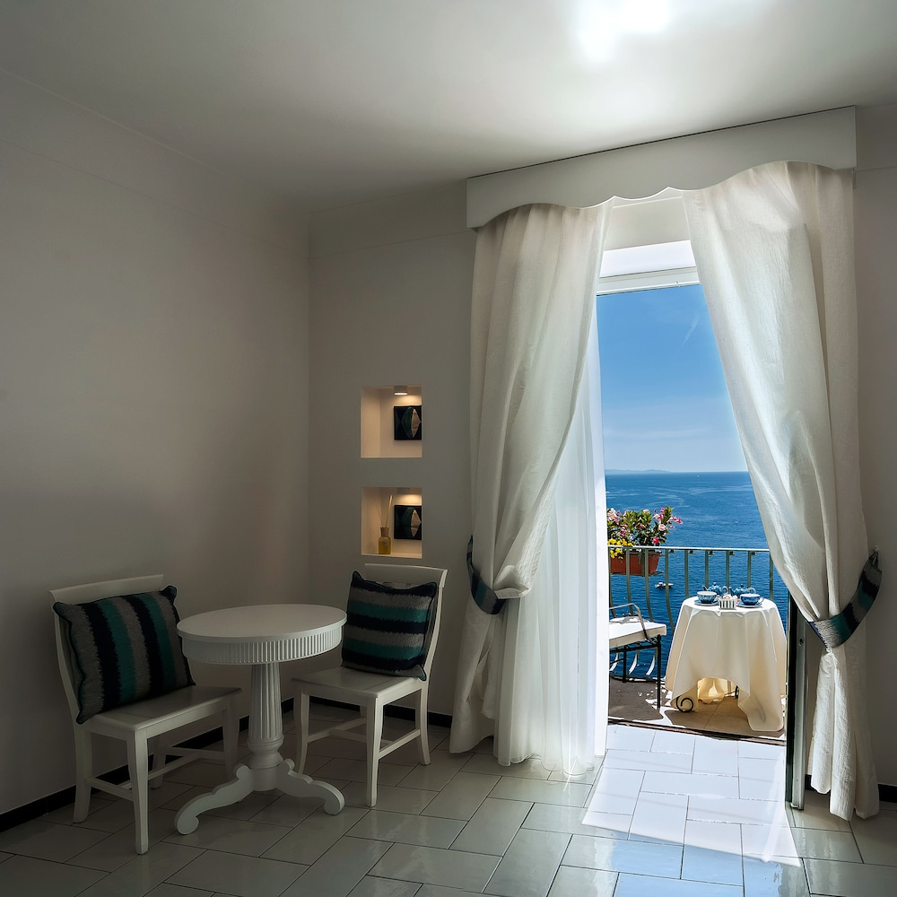 Montemare Hotel 52/66
