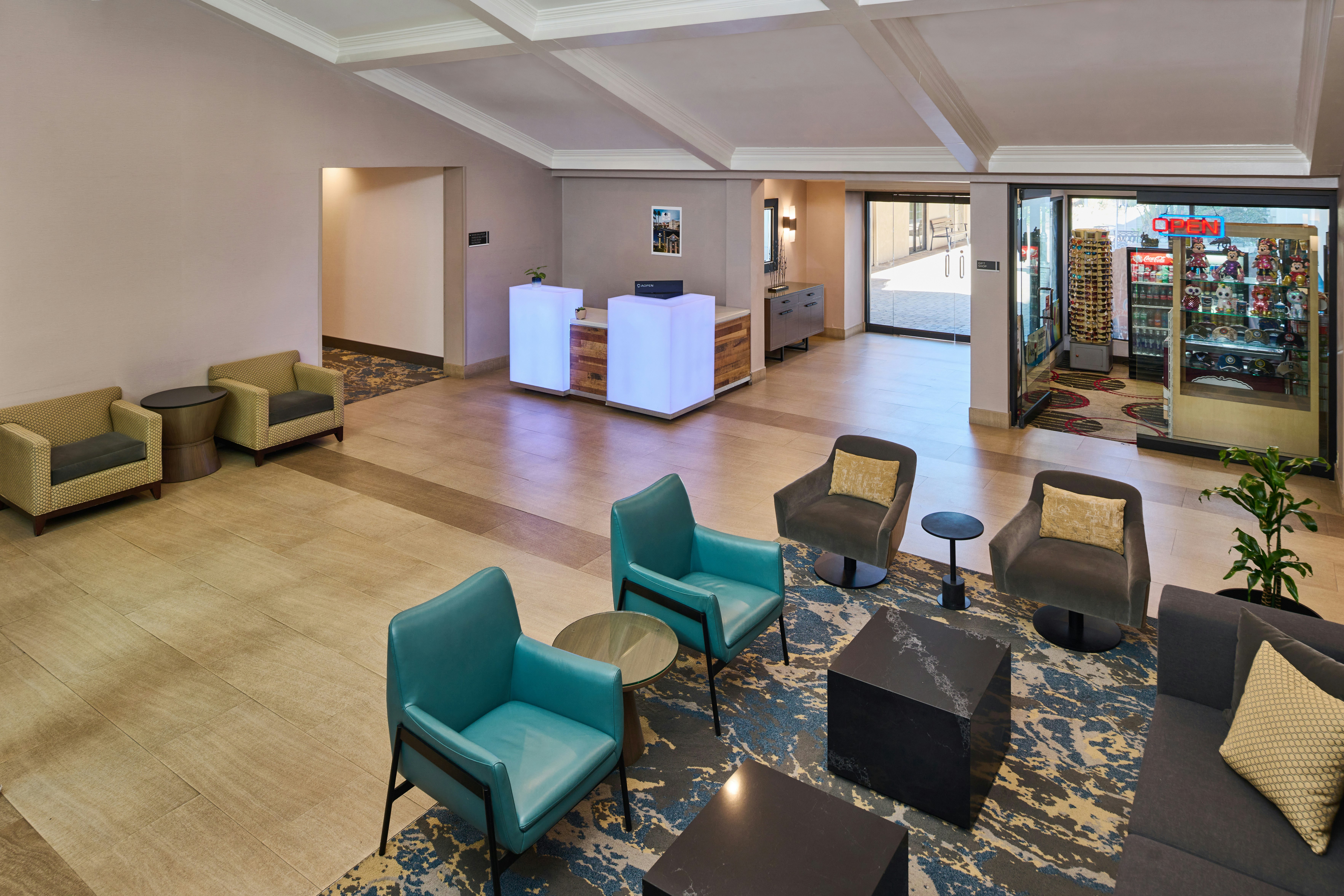 DoubleTree by Hilton Buena Park 24/57