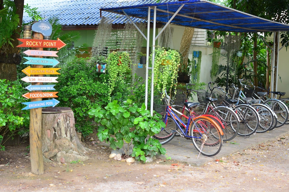 ROCKY POINT RESORT 29/62