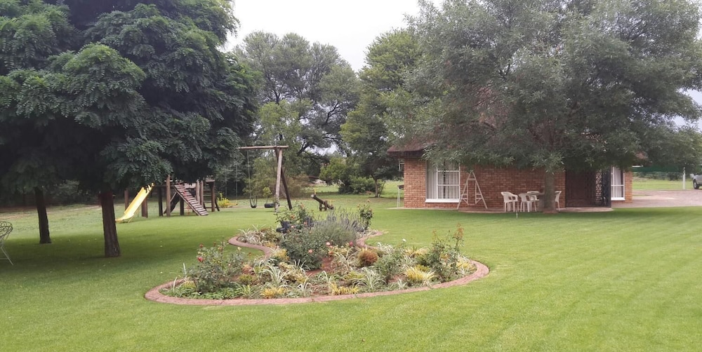 The Willow Tree Guest House 29/36