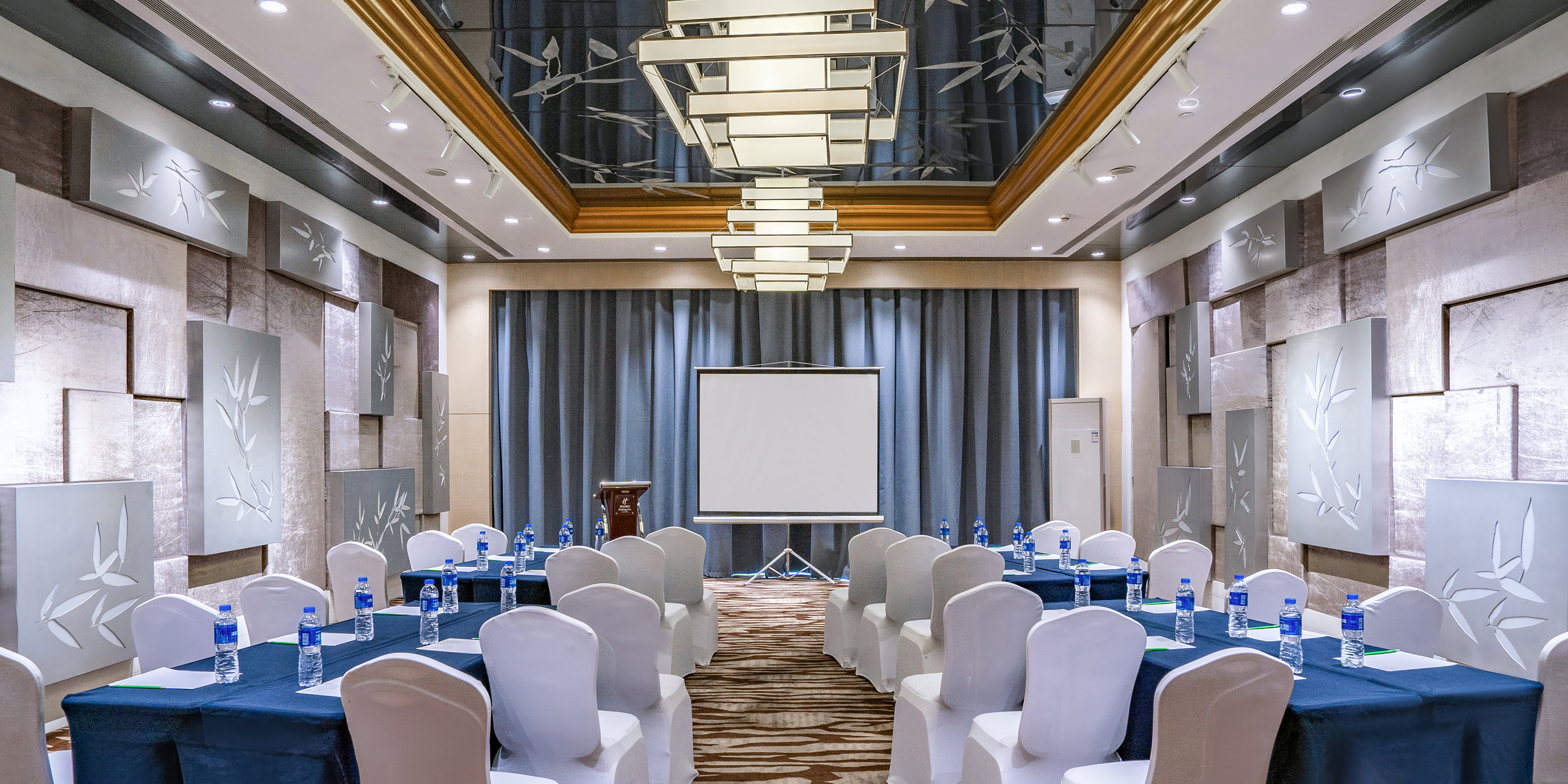 Holiday Inn Changzhou Wujin 28/34