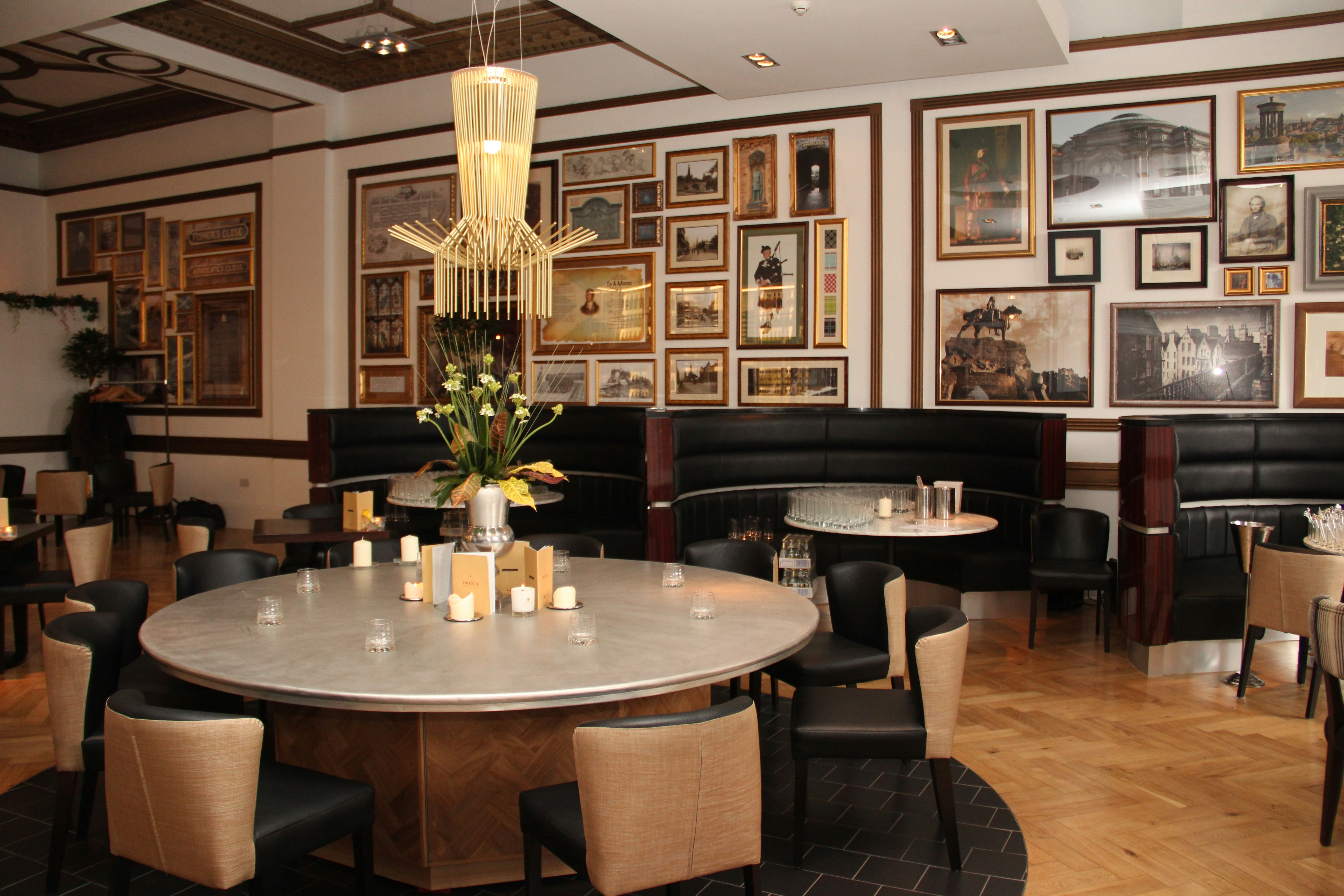 Hotel Indigo Edinburgh - Princes Street, an IHG Hotel (ex Royal British) 63/82