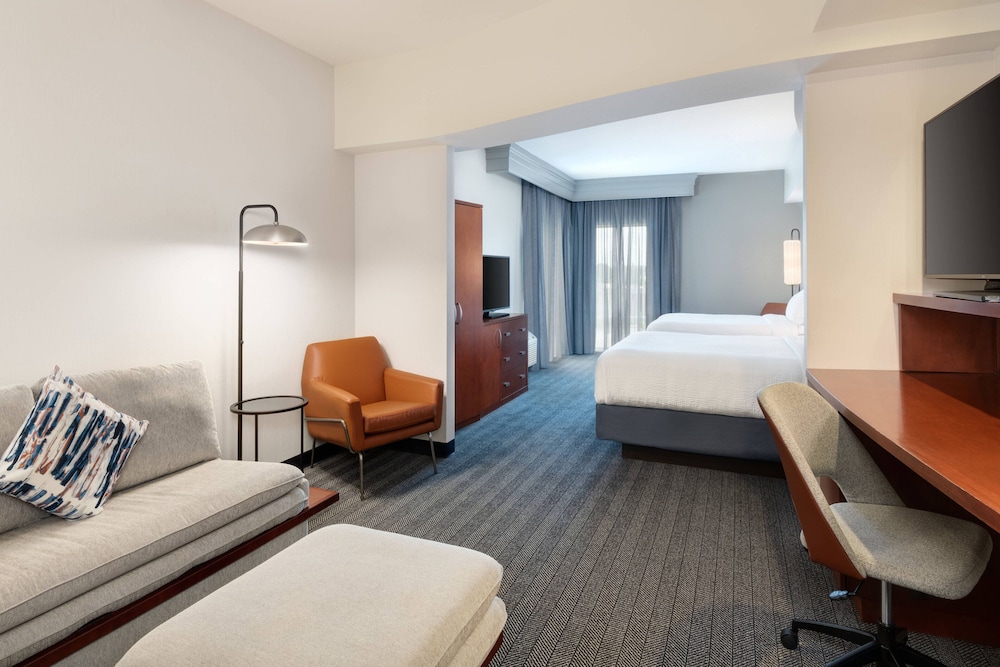Courtyard By Marriott Little Rock North 12/39
