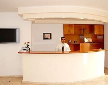 Perla Beach 6/60