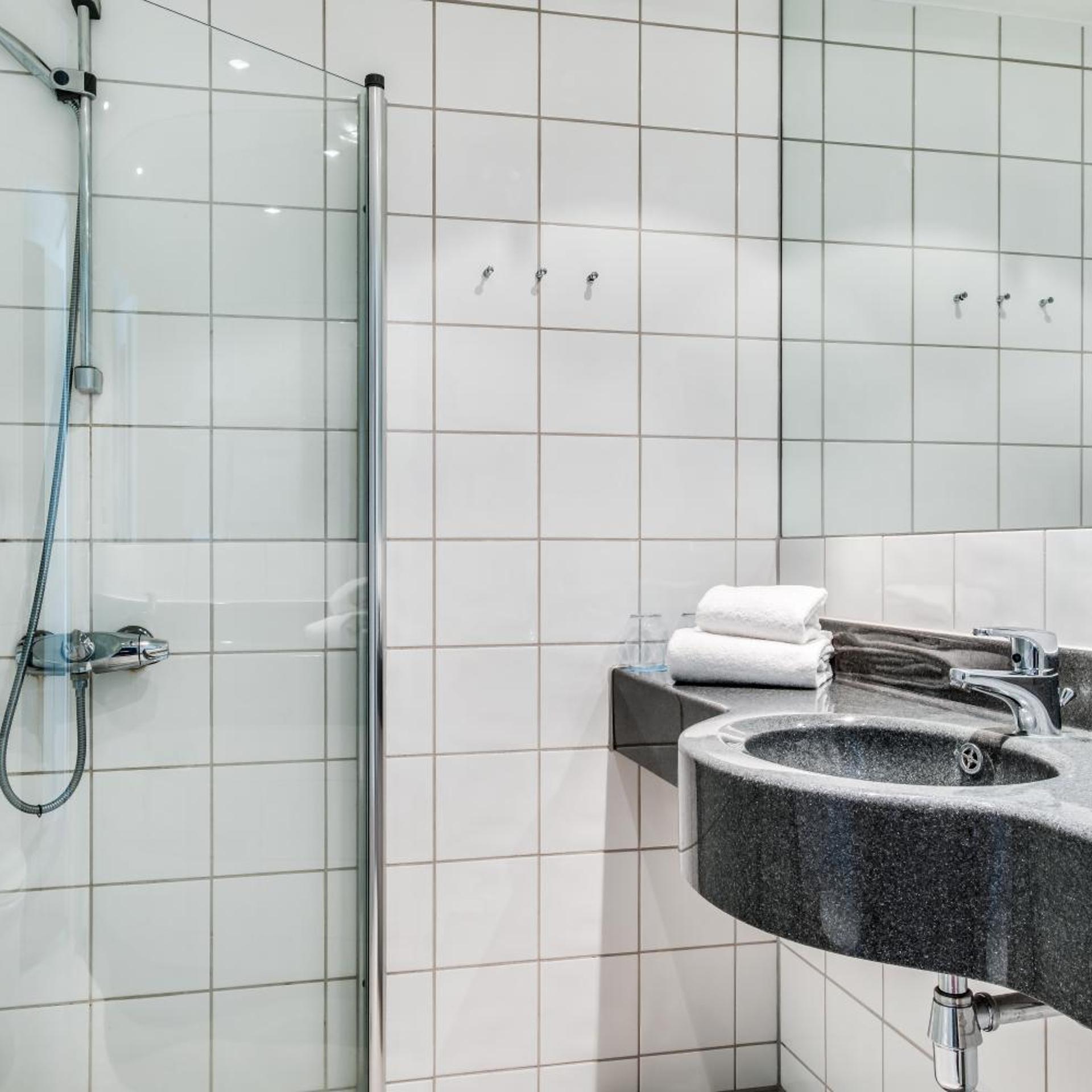 غرفة بسريرين منفصلين مع سرير إضافي، Quality Airport Hotel Stavanger 3/3