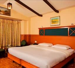 Guest Room, Green View