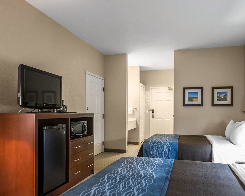 غرفة قياسية بسريرين كوين، Candlewood Suites Dixon by IHG 3/3