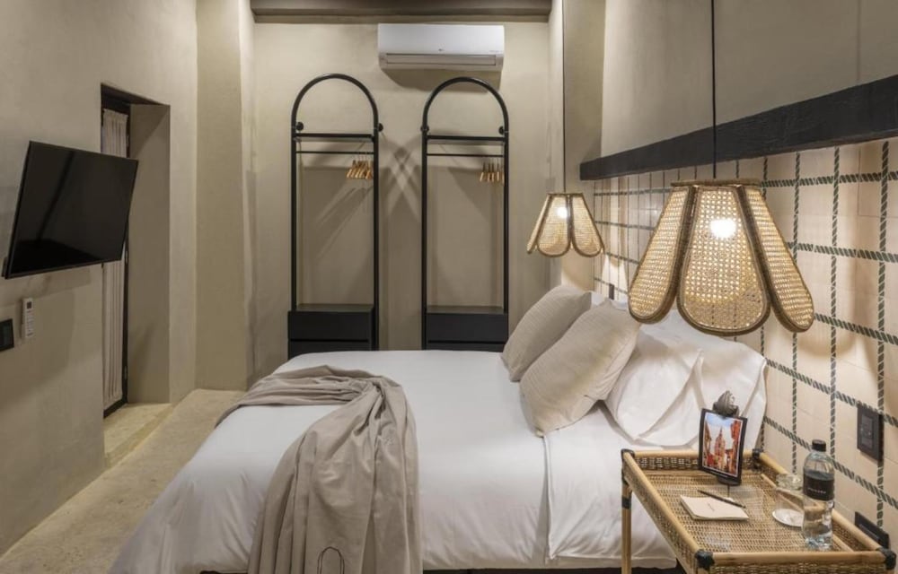Privado Selfservice Boutique Rooms 23/46