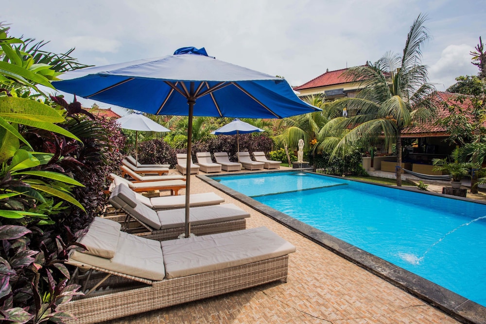 Taos House Lembongan 35/50
