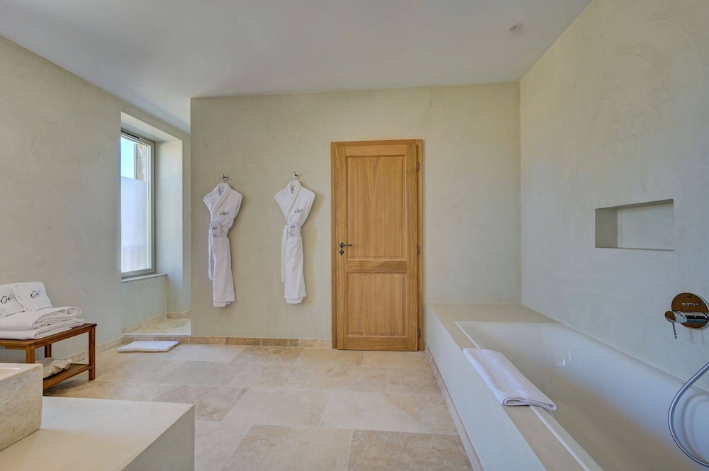 Domaine de Privadiere & Spa 56/58