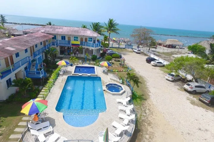Hotel Brisas Del Mar 23/25