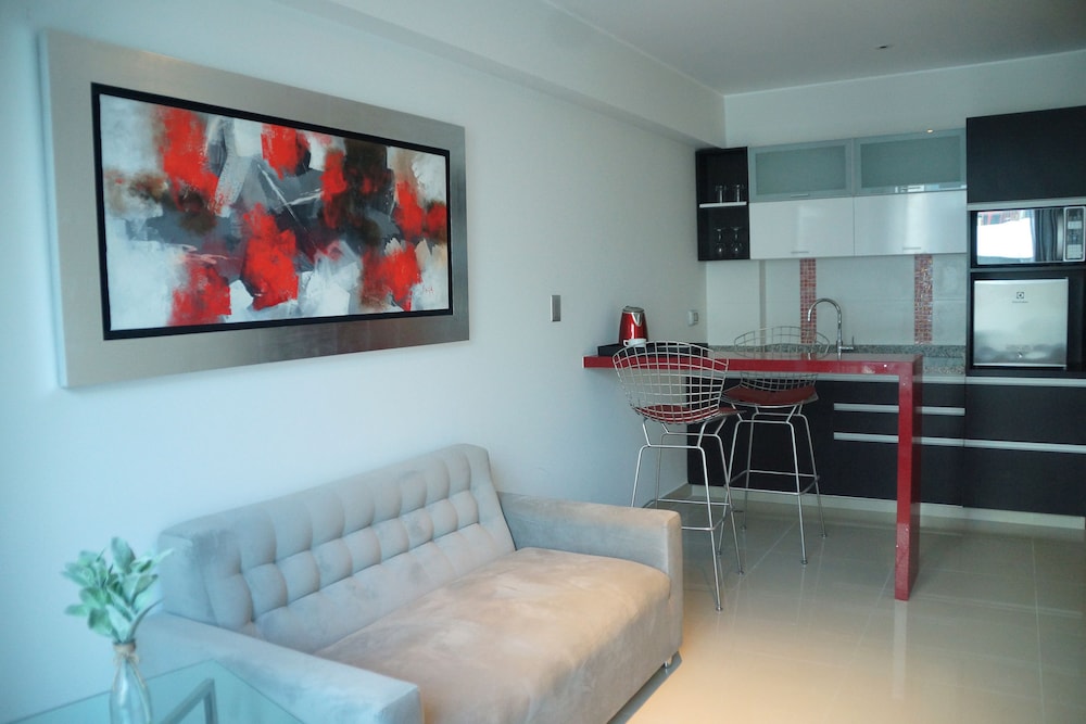 Petit Palace Apart Hotel Suites 30/50