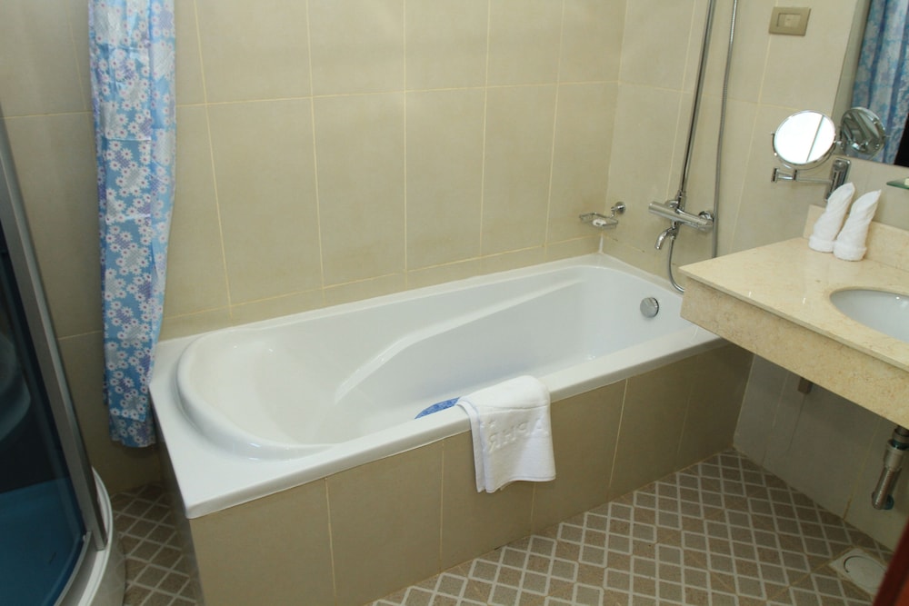 Aphrodite International Hotel 26/26