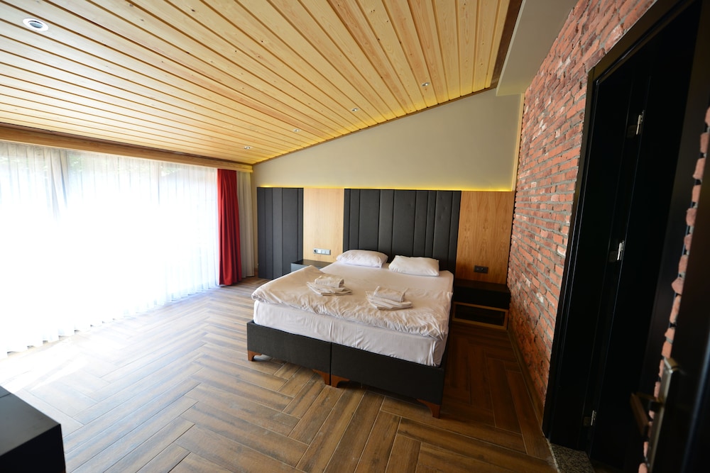Inanlar Deluxe Hotel 15/60