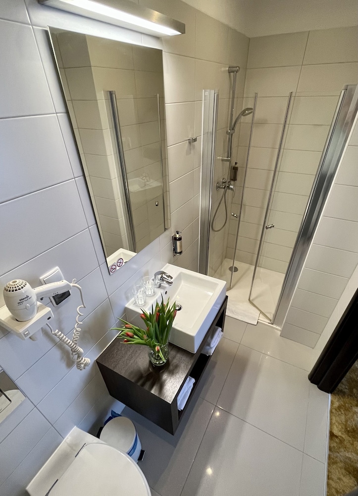 Malta Premium Hotel 50/50