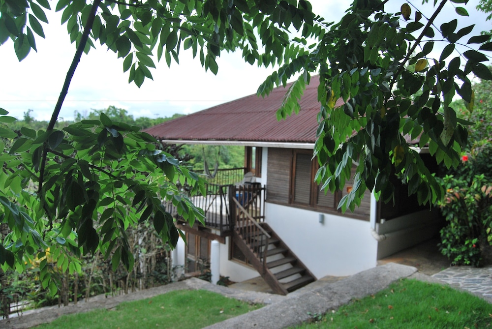 Clave Verde Ecolodge 71/74