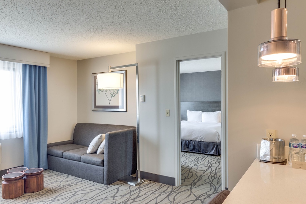 Doubletree by Hilton Hotel Racine Harbourwalk 53/79