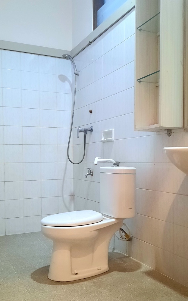 Bendesa Accommodation 60/64