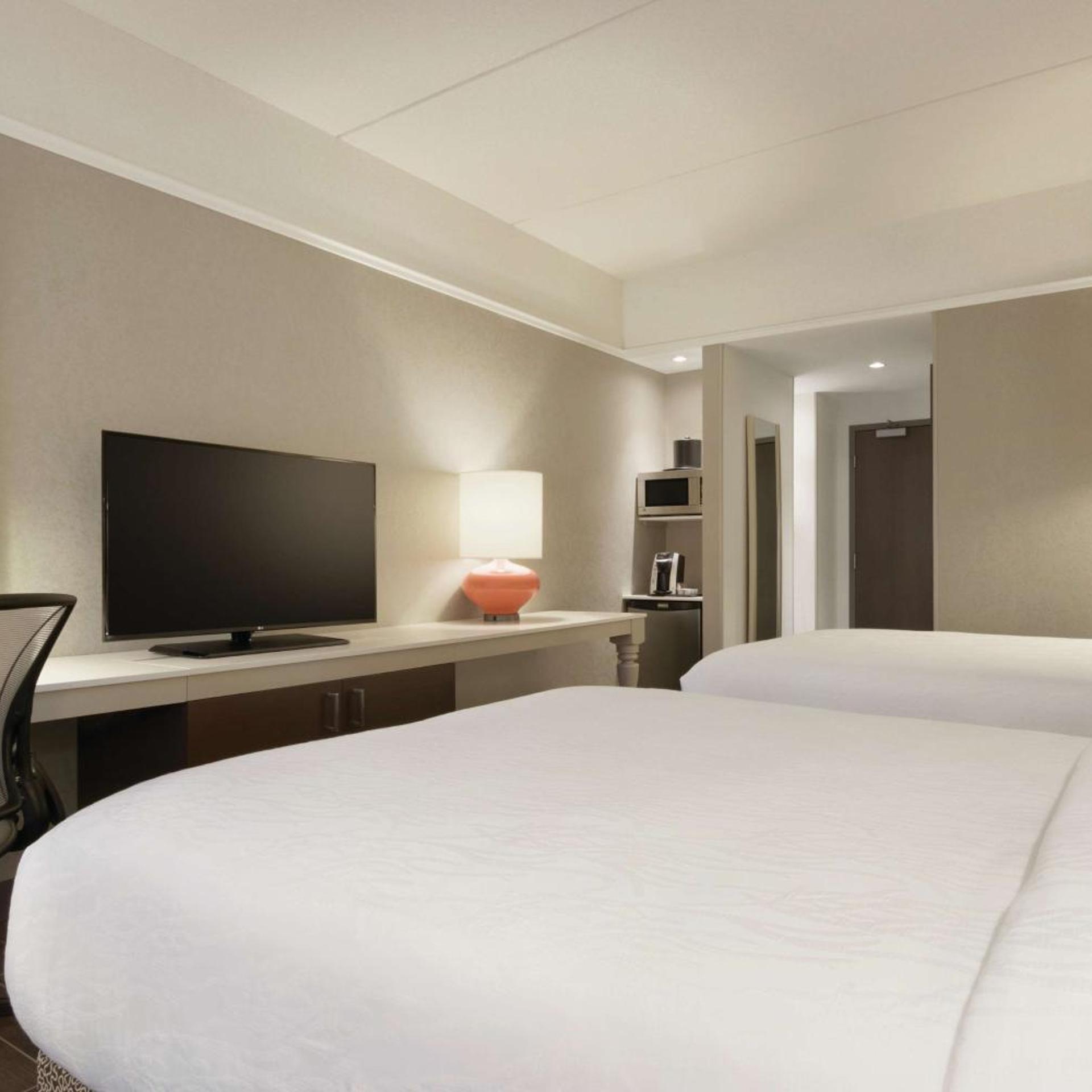 Room, King Bed, 2 Queen Beds