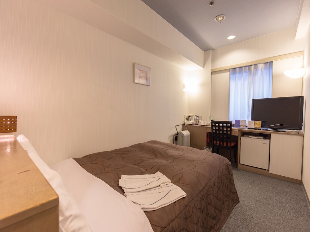 Osaka Moriguchi Plaza Hotel Dainichi Station 11/34