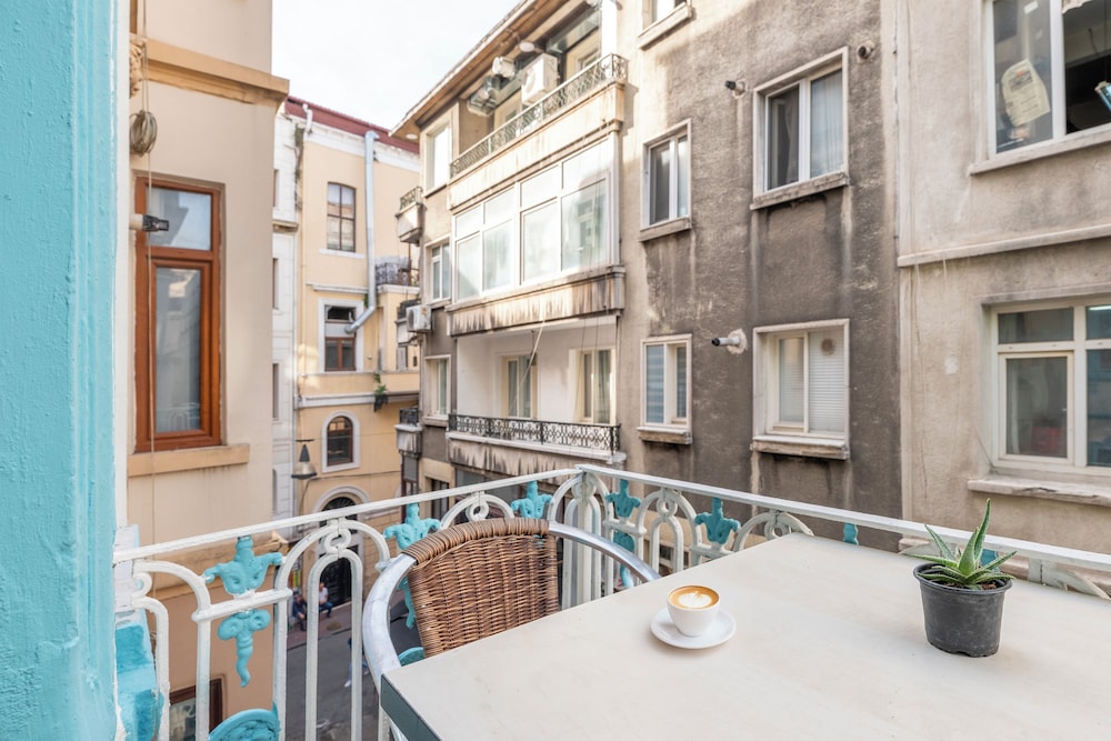 Taksim Dora Hotel & Suites 16/21