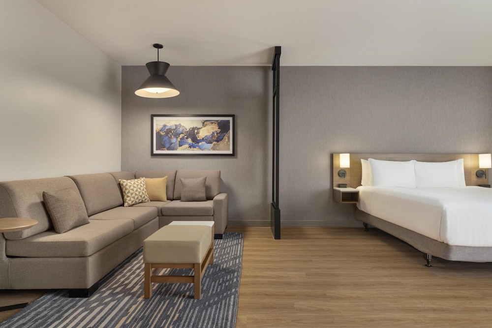 Hyatt Place Windsor 20/50