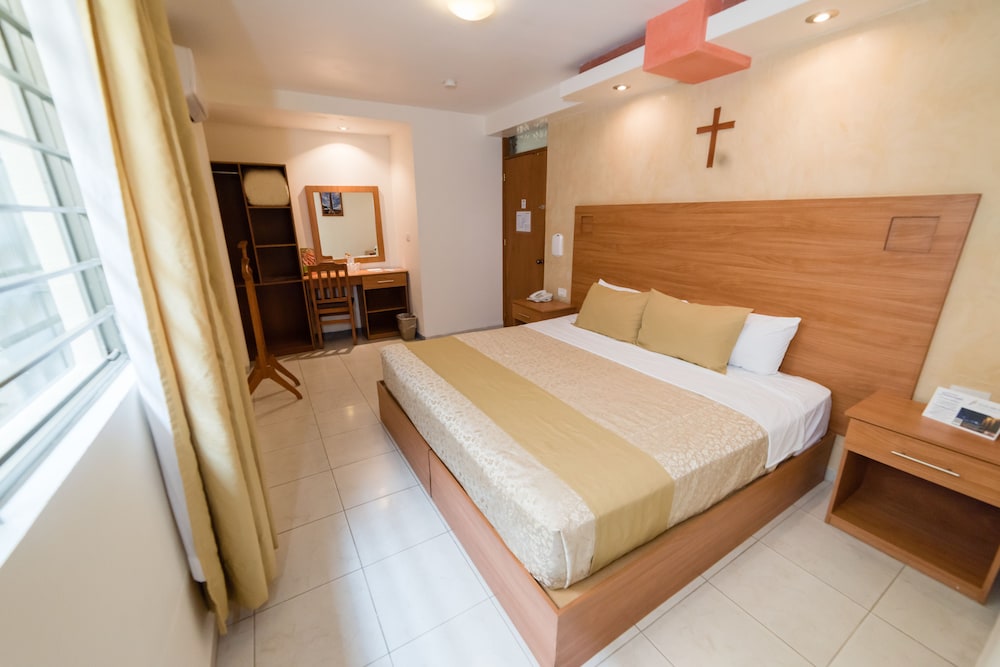 Room, Single, Double Bed