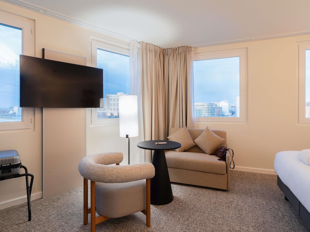 Mercure Paris Ivry Quai de Seine Hotel 46/79