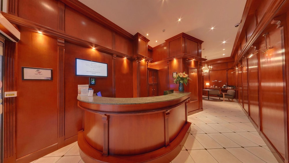 lobby