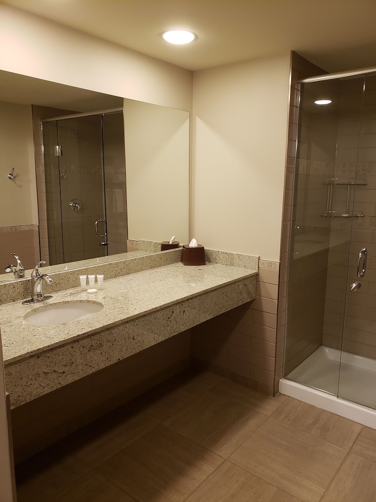 Canad Inns Destination Centre Health Sciences Centre 18/44