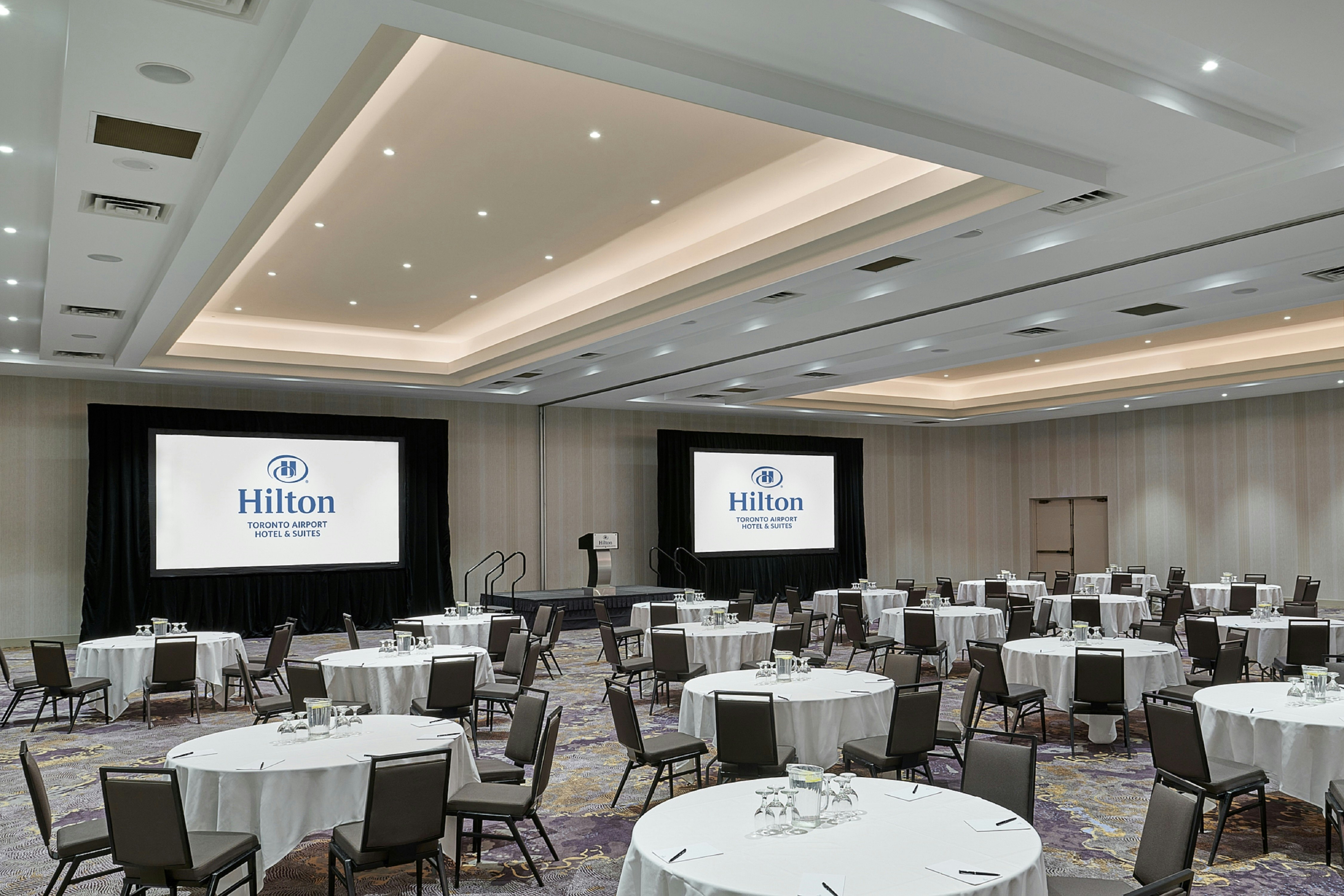 Hilton Toronto Airport Hotel & Suites 60/79