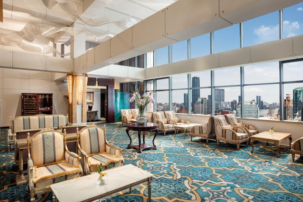 Crowne Plaza Shanghai Nanjing Road, an IHG hotel 41/71