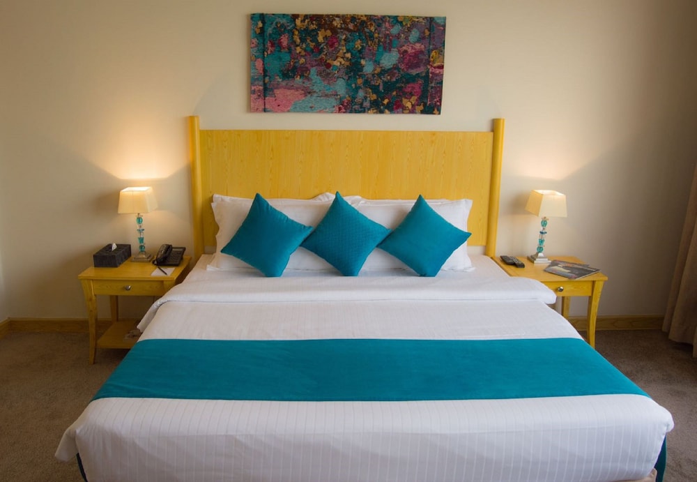 غرفة سوبيريور بسرير كينج، Palette Luxury Marina View Formerly Happy Days Hotel 3/4