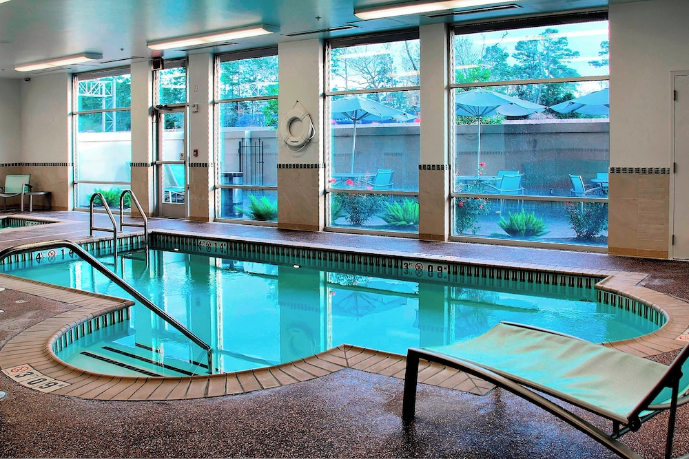 SpringHill Suites by Marriott Lake Charles 20/50