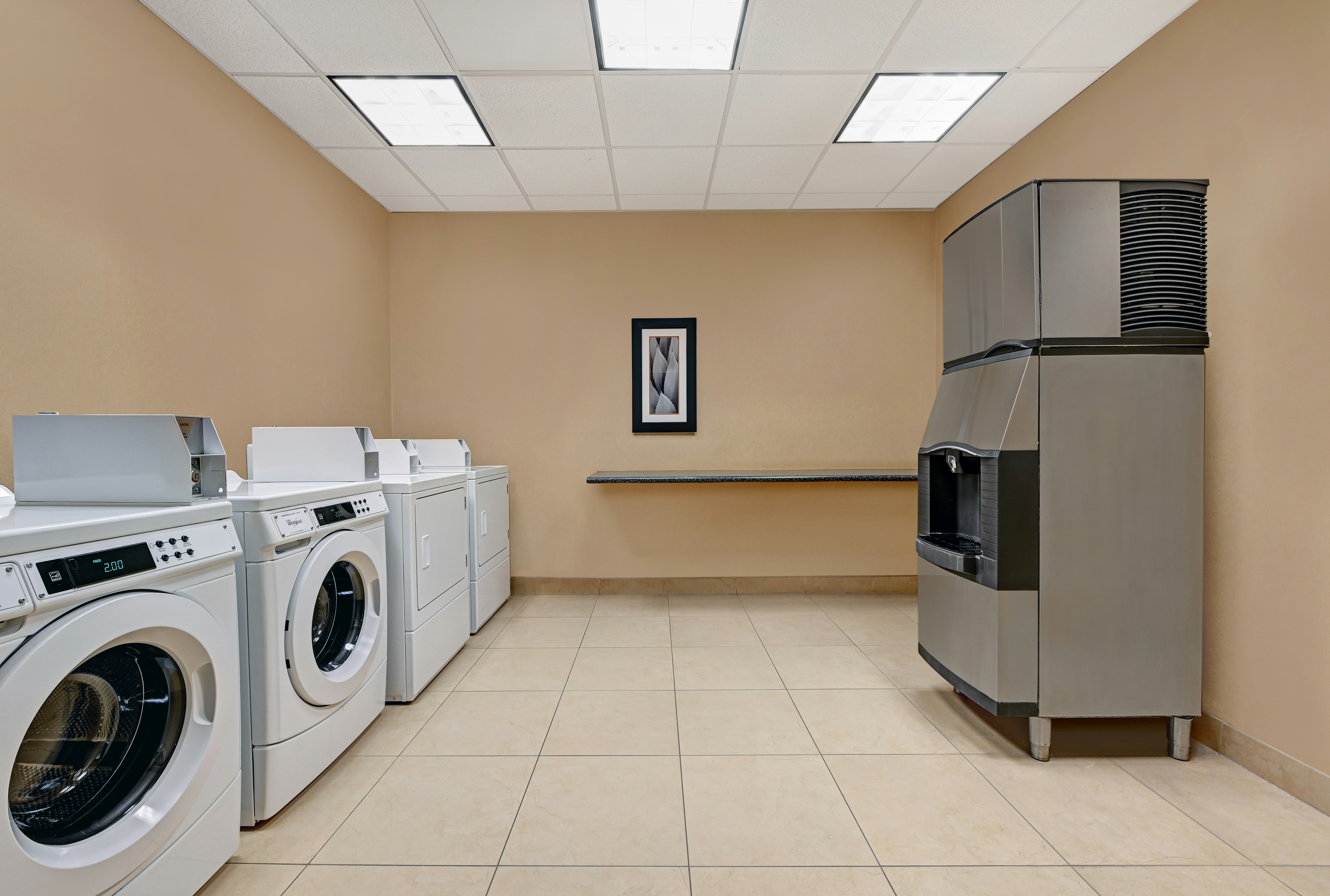 Hampton Inn Lordsburg 34/50