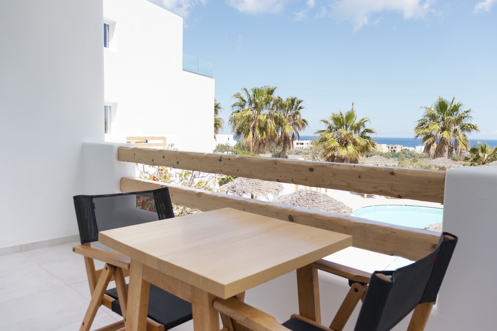 Casa Vitae Suites 44/60