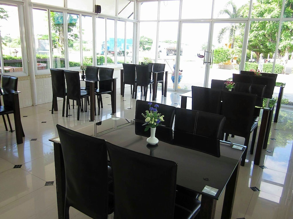 Fahproundfon Hotel 18/32