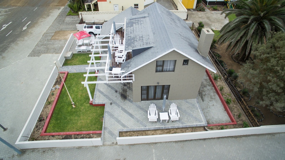 Swakopmund Sands Hotel & Cottage 43/50