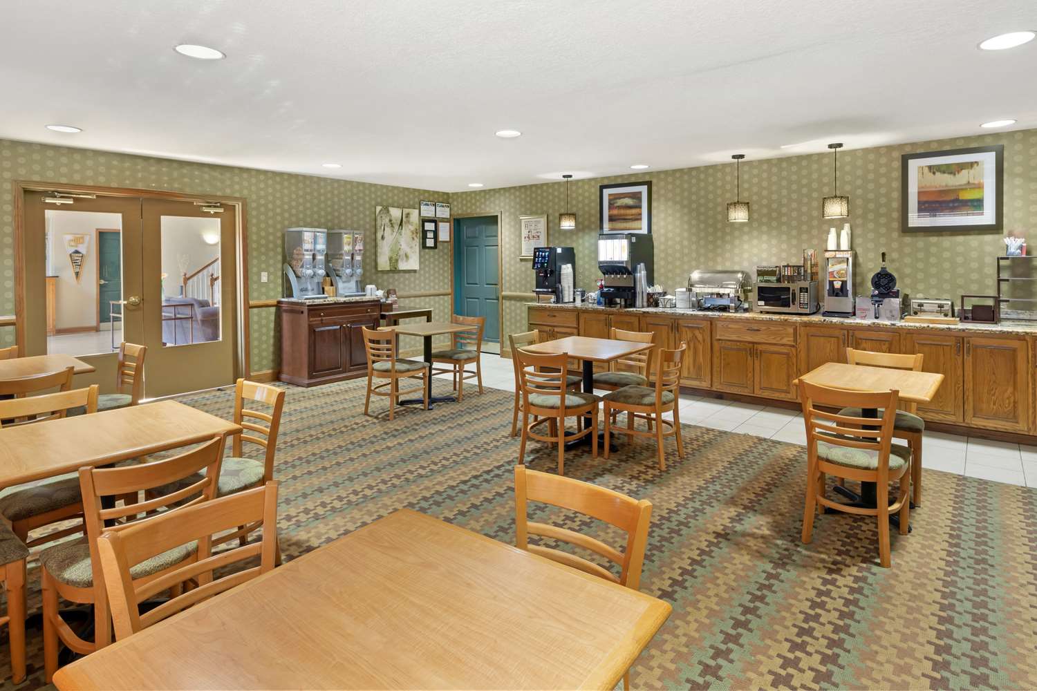 Best Western Plus Waco North 32/43