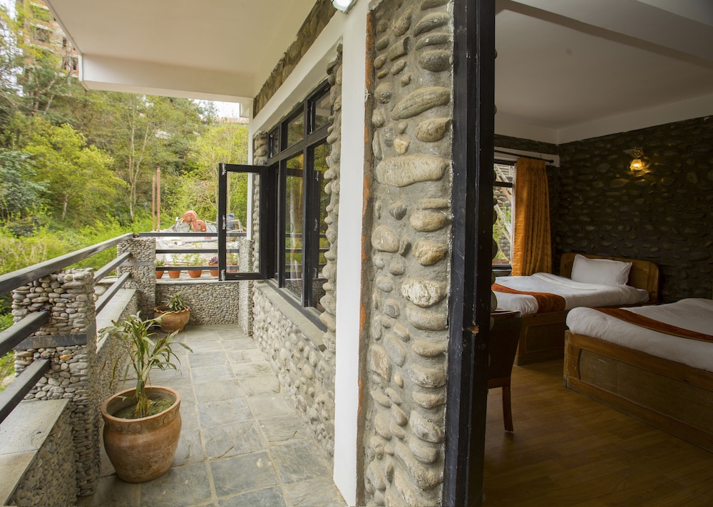 Peaceful Cottage Cafe Du Mont 44/71