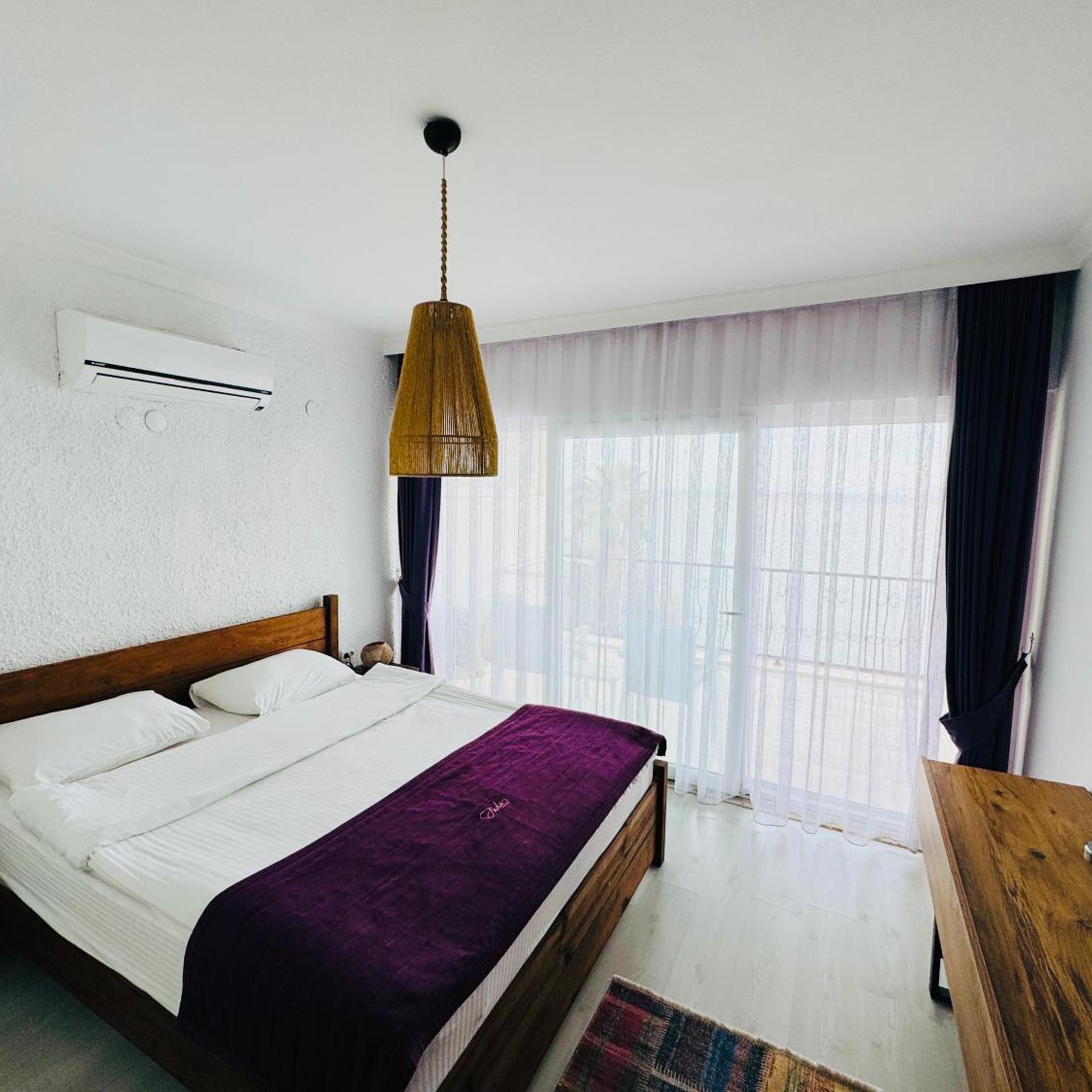 FUDA HOTEL 9/94