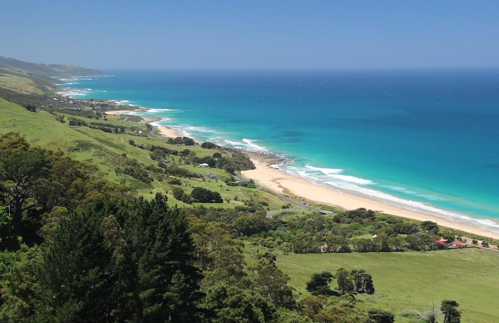 ANGELA'S BEACH STAYS 39/42