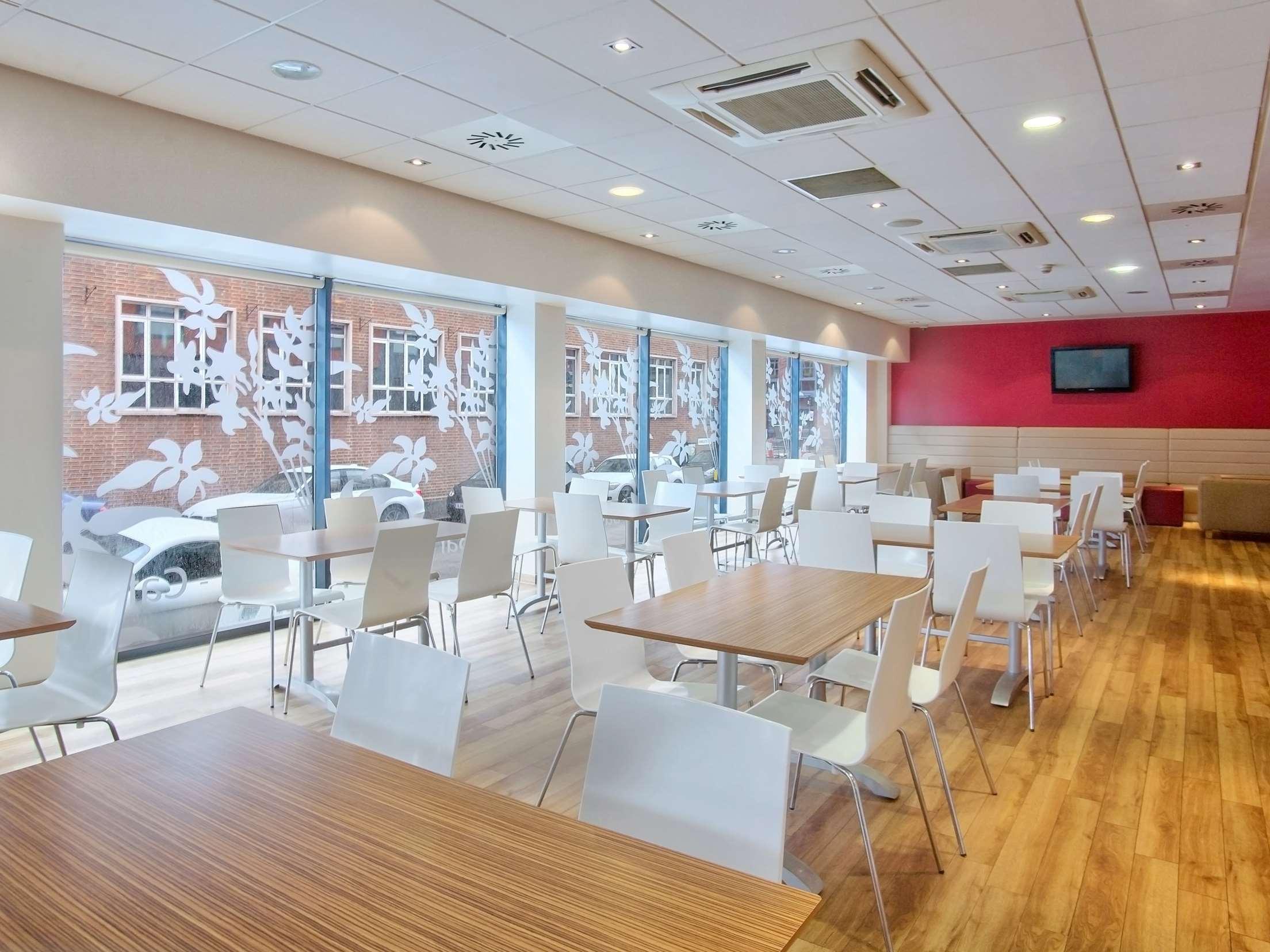 Travelodge Birmingham Central Newhall Street 19/23