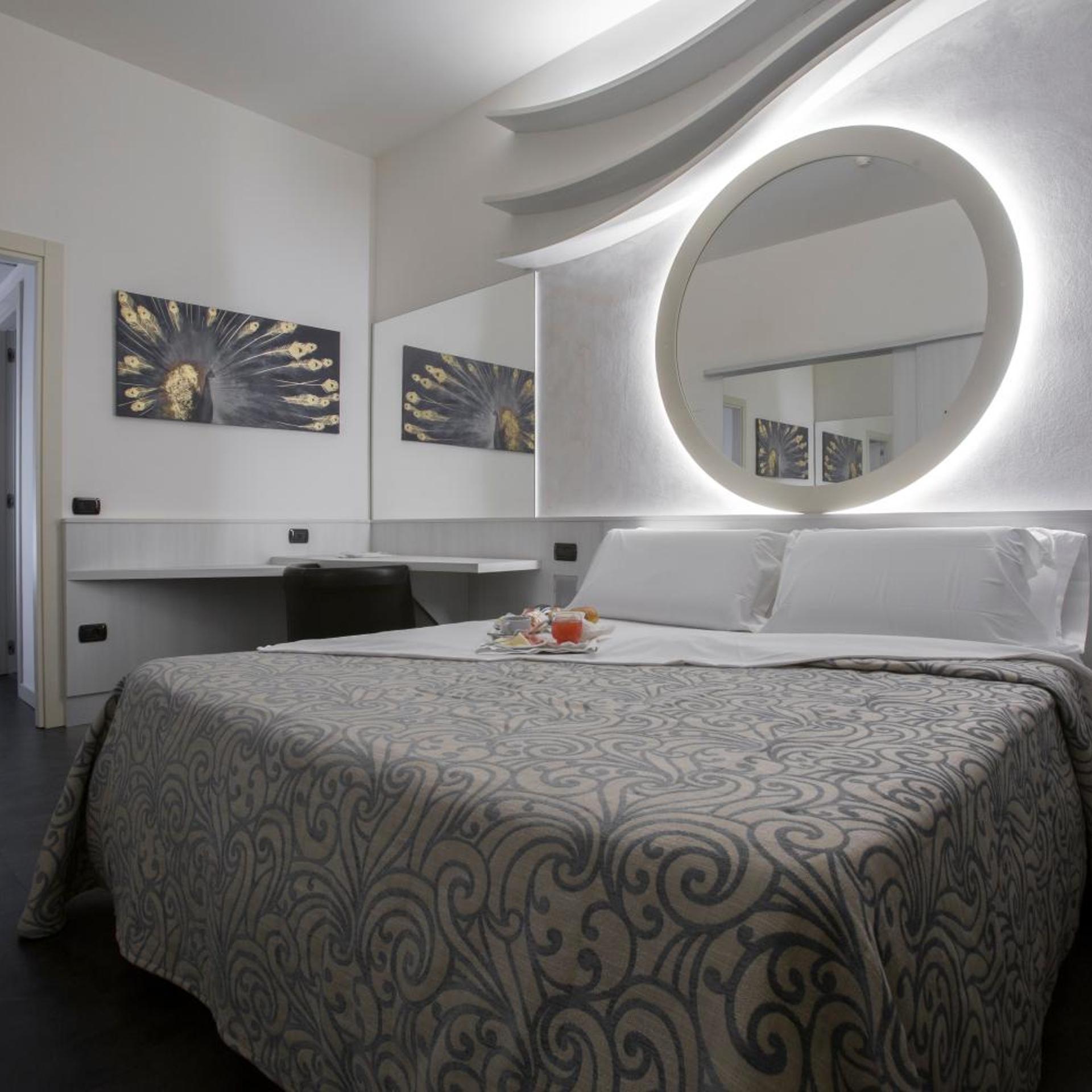 Hotel Motel City 25/50