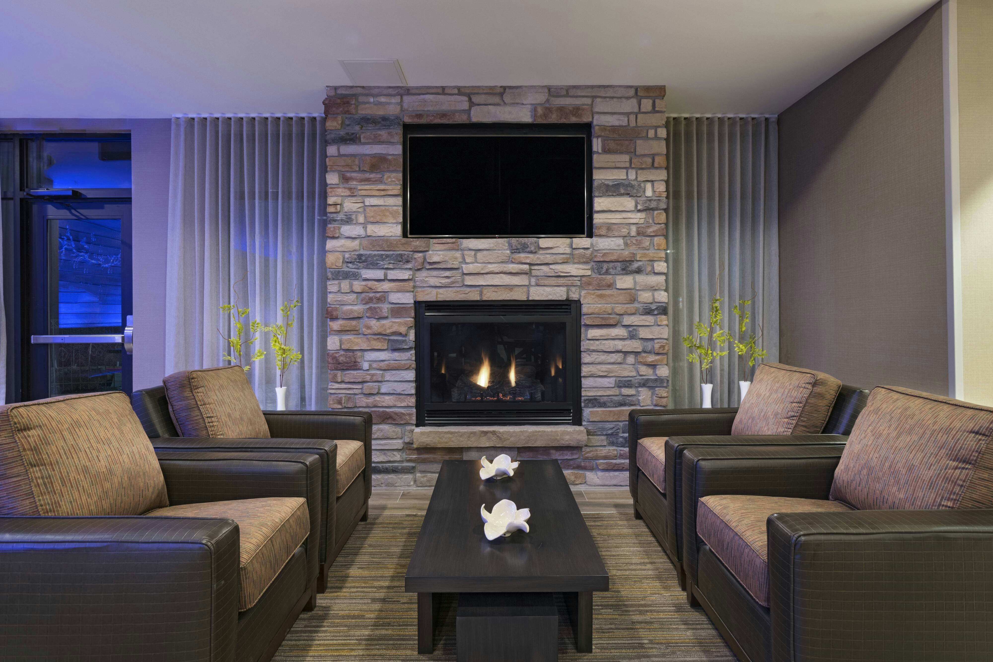 Fairfield Inn & Suites By Marriott Colorado Springs East/Ballpark 29/41