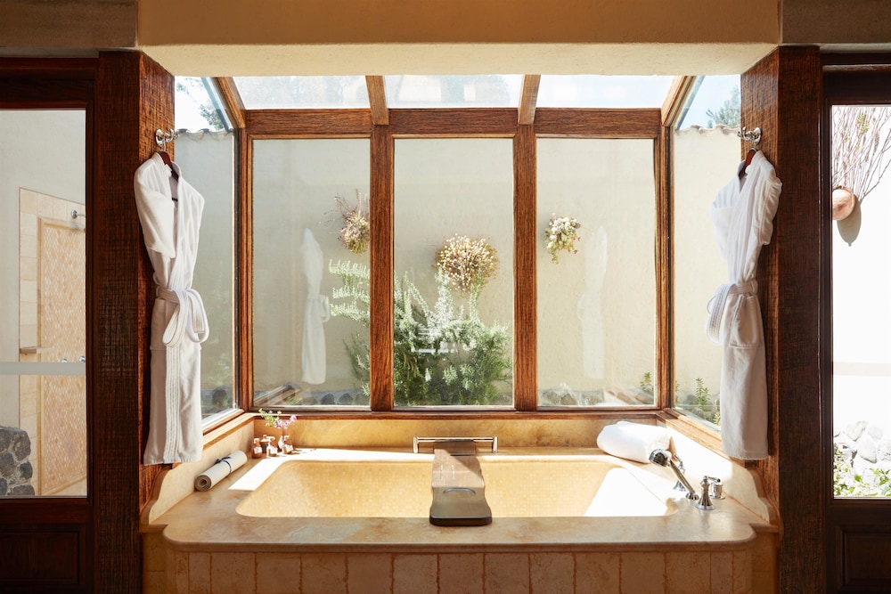Belmond Las Casitas 49/50